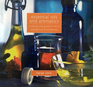 A wonderful little guide to essential oils!
